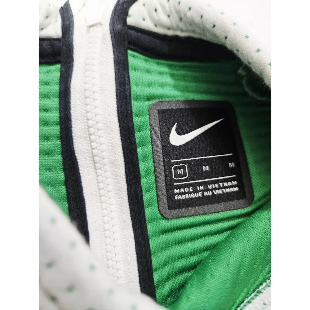 Nike Sportswear Therma-FIT Tech Pack Cropped Sweatshirt (Teal, $130) - Women's M